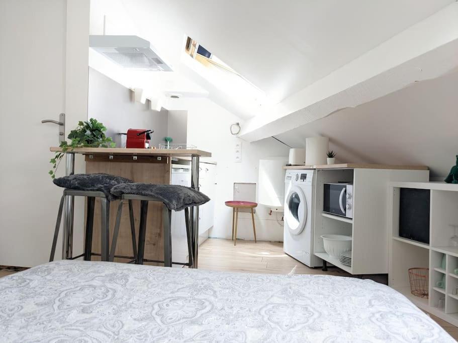 Cosy Lys - Studio - Centre Ville Pau Eksteriør bilde
